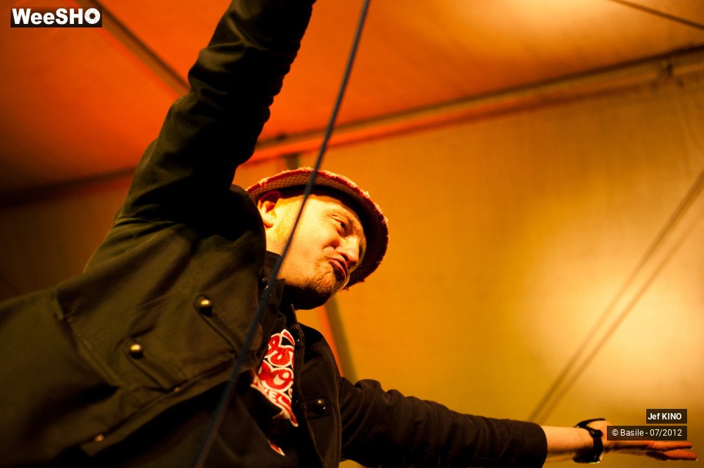 8/45 photos du spectacle Jef Kino