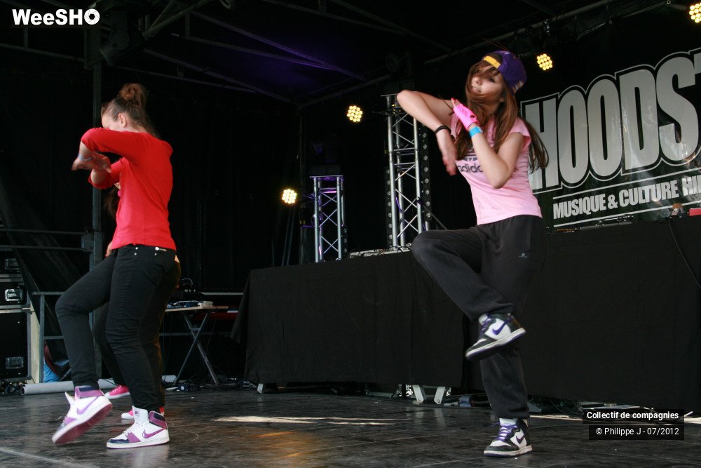 14/27 photos du spectacle Restitution danse