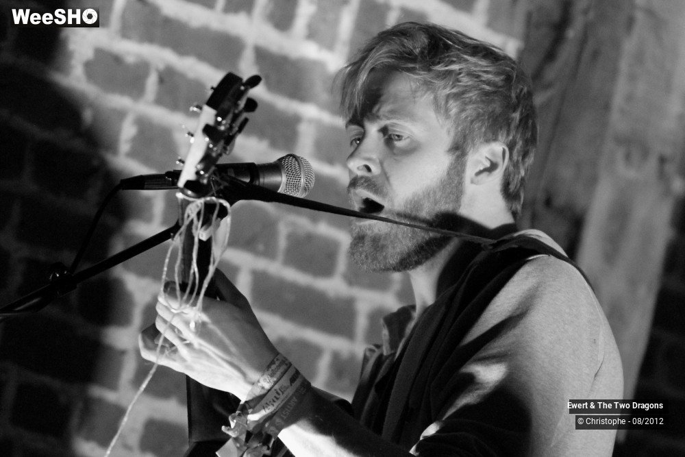 8/42 photos du spectacle Ewert & The Two Dragons