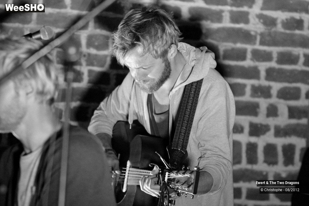 12/42 photos du spectacle Ewert & The Two Dragons
