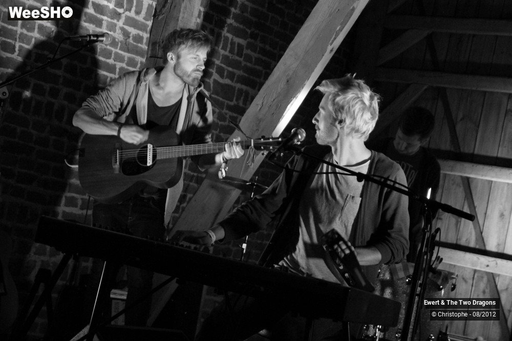 22/42 photos du spectacle Ewert & The Two Dragons