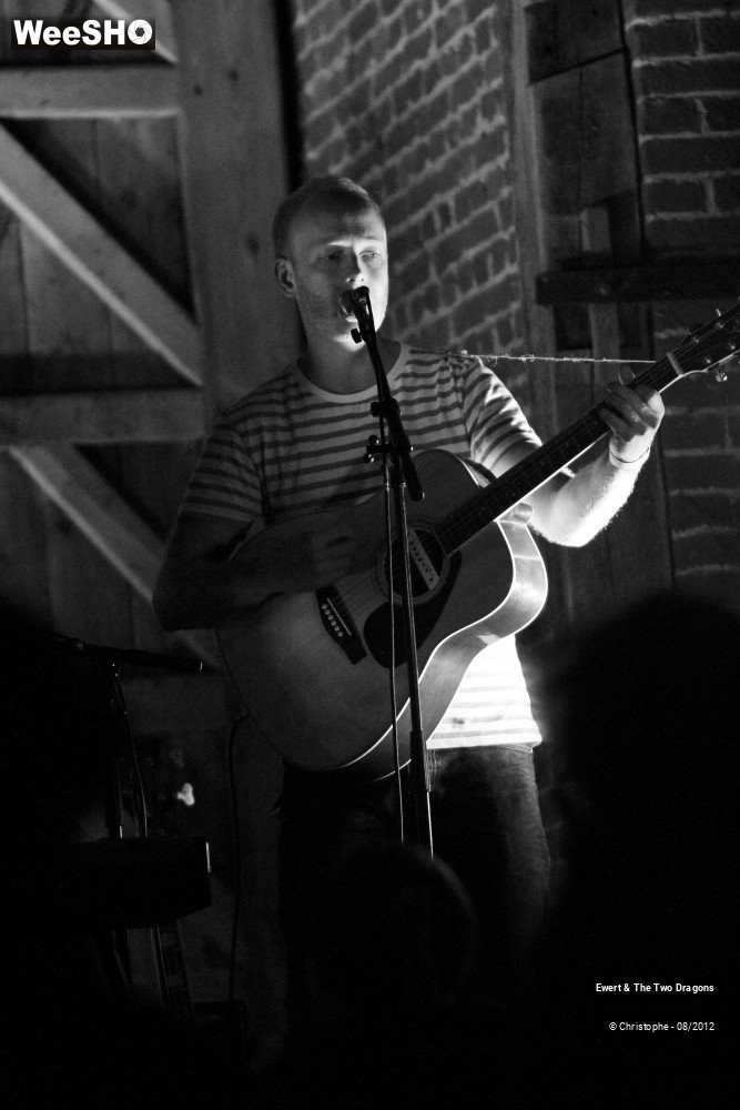 29/42 photos du spectacle Ewert & The Two Dragons