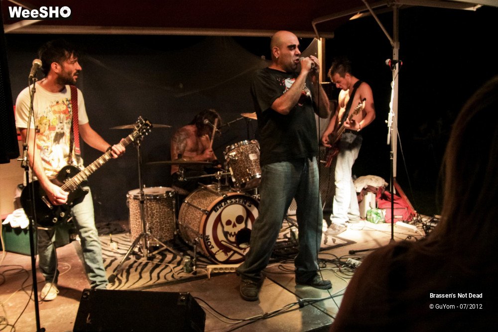 5/40 photos du spectacle Brassen´s Not Dead