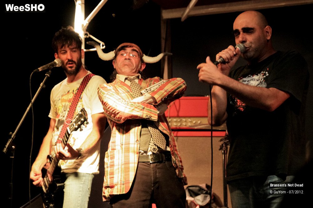 11/40 photos du spectacle Brassen´s Not Dead
