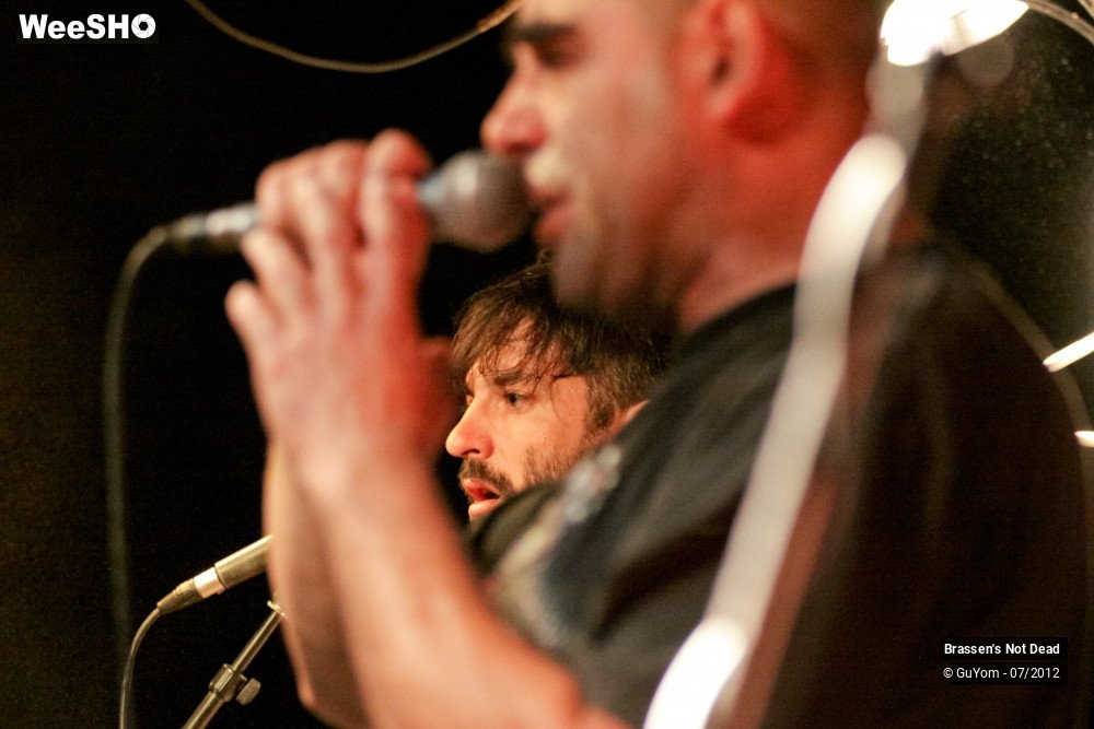 21/40 photos du spectacle Brassen´s Not Dead