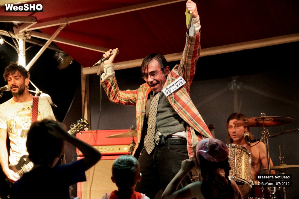 22/40 photos du spectacle Brassen´s Not Dead