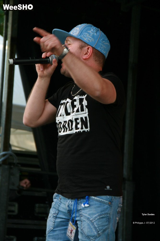 2/9 photos du spectacle Tyler Dorden