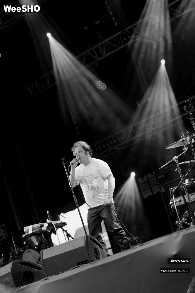 18/20 photos du spectacle Sinyaya Khoza