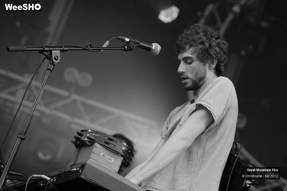 7/33 photos du spectacle Great Mountain Fire