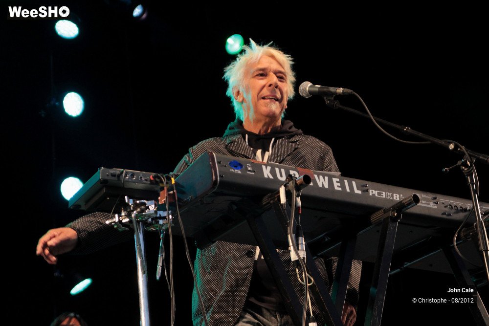 5/33 photos du spectacle John Cale & Band