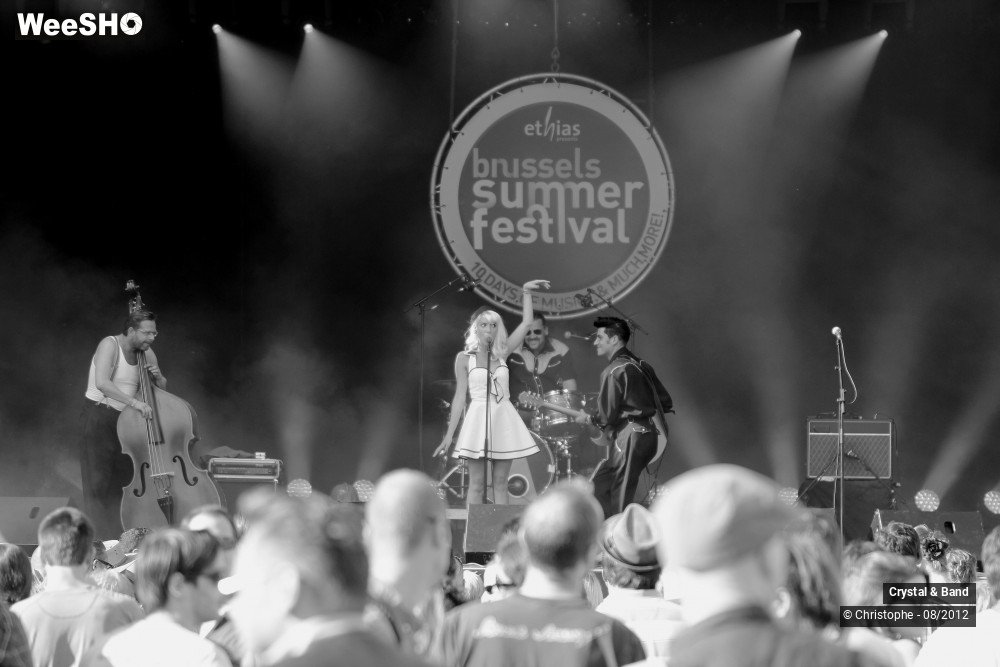 2/32 photos du spectacle Crystal & Band