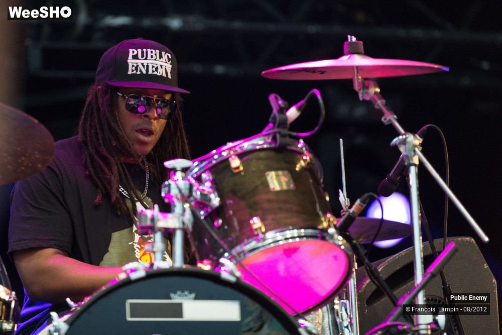 29/43 photos du spectacle Public Enemy
