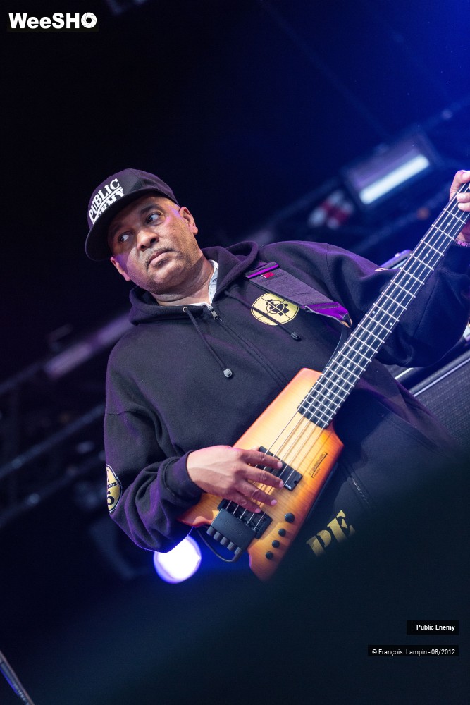 37/43 photos du spectacle Public Enemy