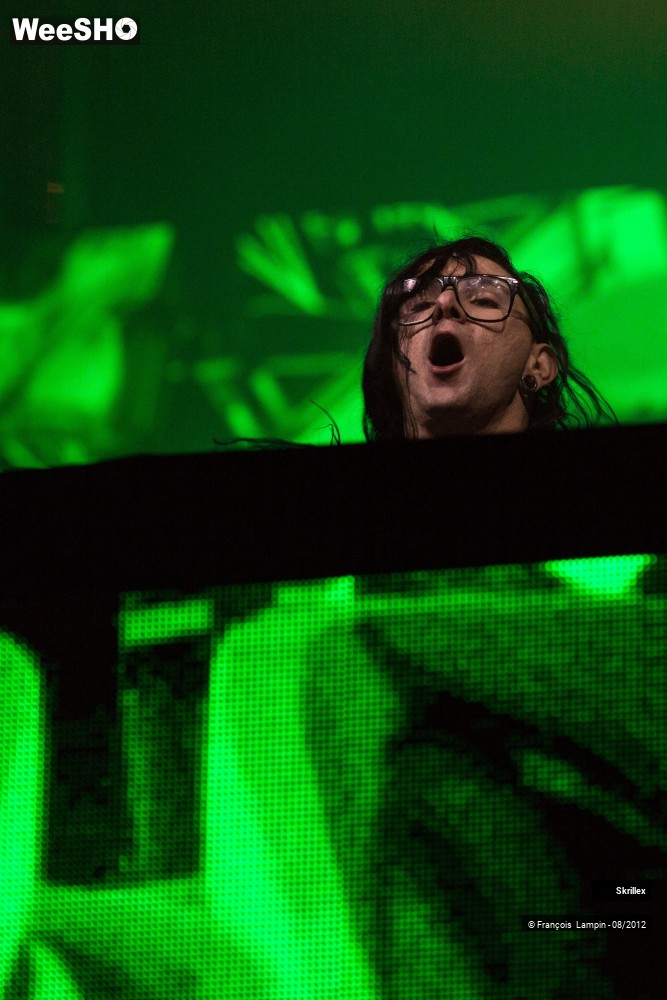 9/37 photos du spectacle Skrillex