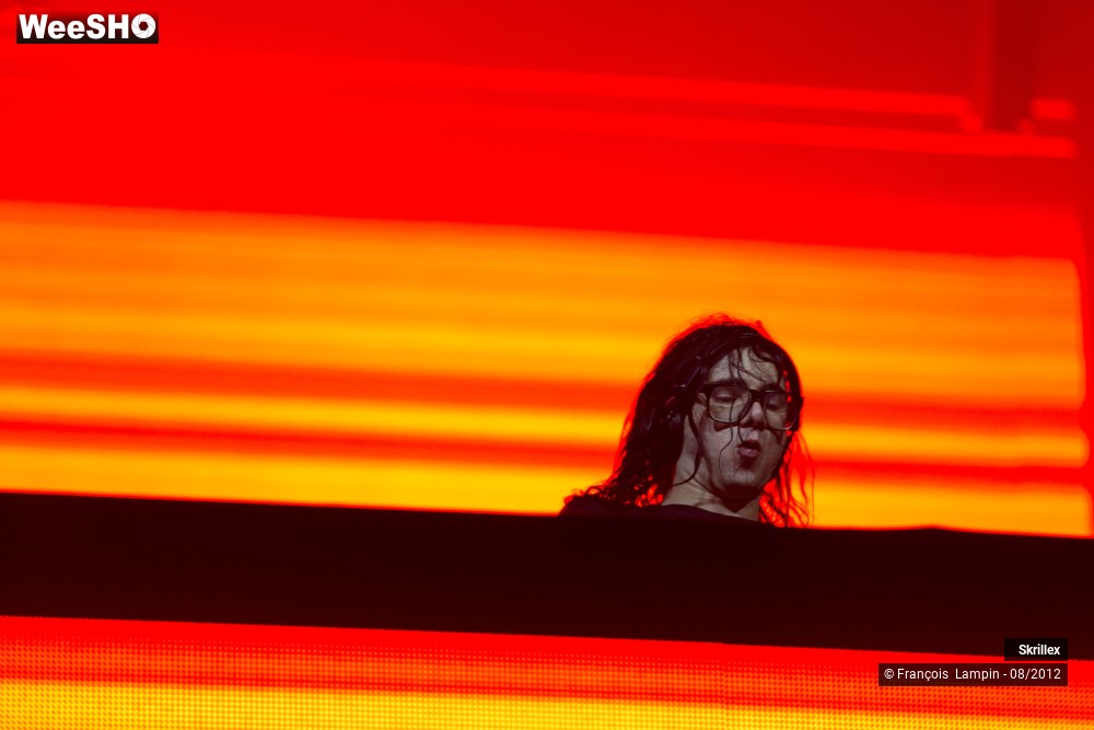 12/37 photos du spectacle Skrillex