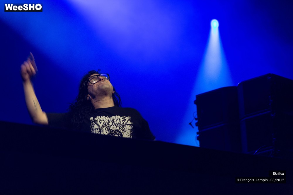 20/37 photos du spectacle Skrillex