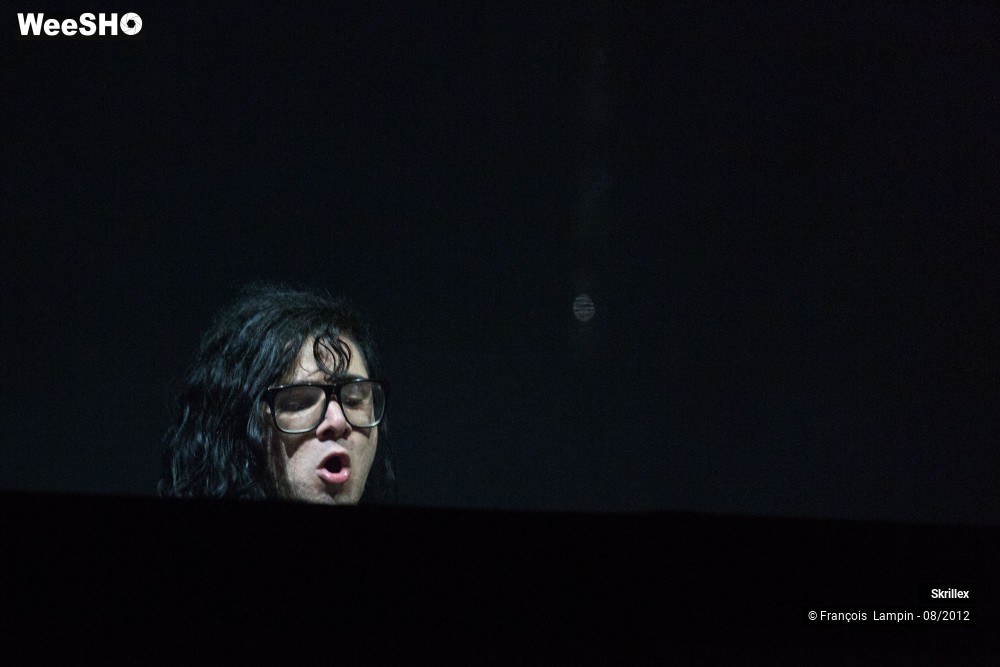 33/37 photos du spectacle Skrillex