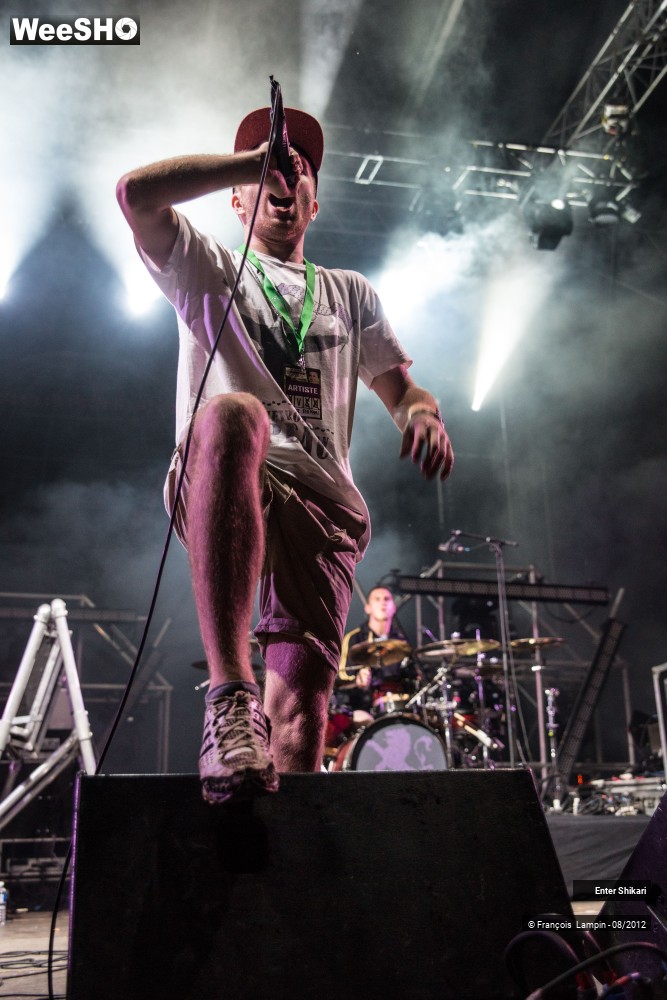 8/32 photos du spectacle Enter Shikari