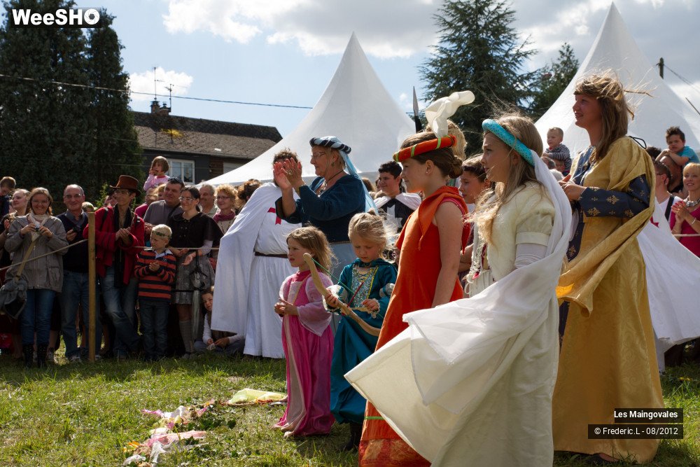 21/40 photos du spectacle Les Maingovales Ambiance