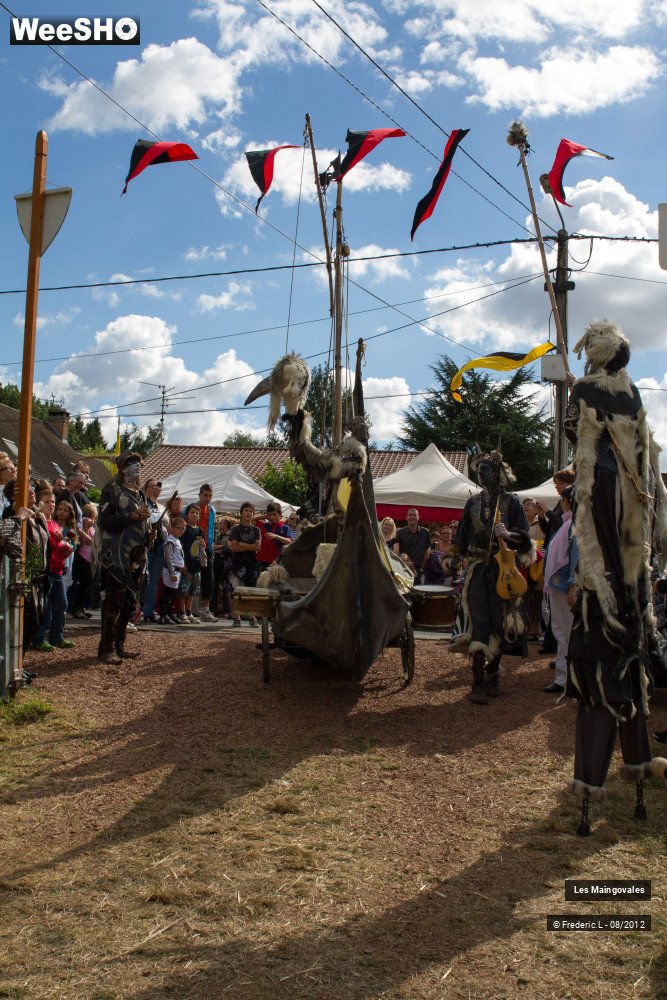36/40 photos du spectacle Les Maingovales Ambiance
