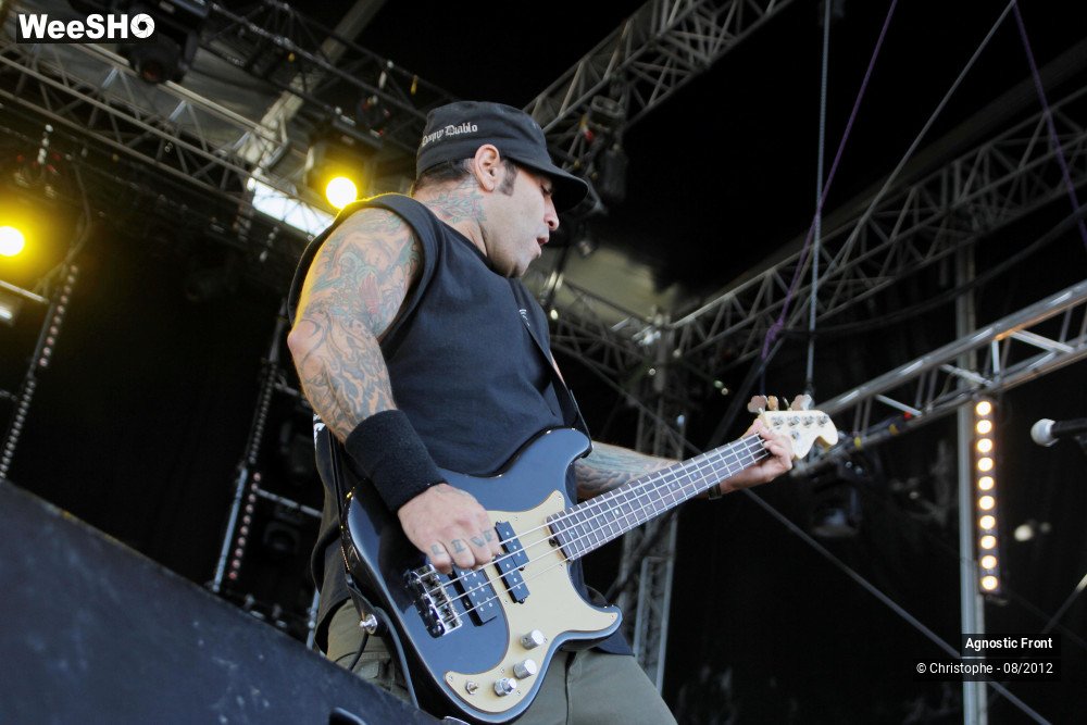 12/32 photos du spectacle Agnostic Front