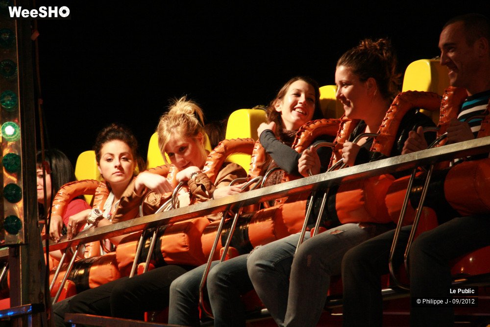 16/38 photos du spectacle Foire aux manèges 2012 Ambiance