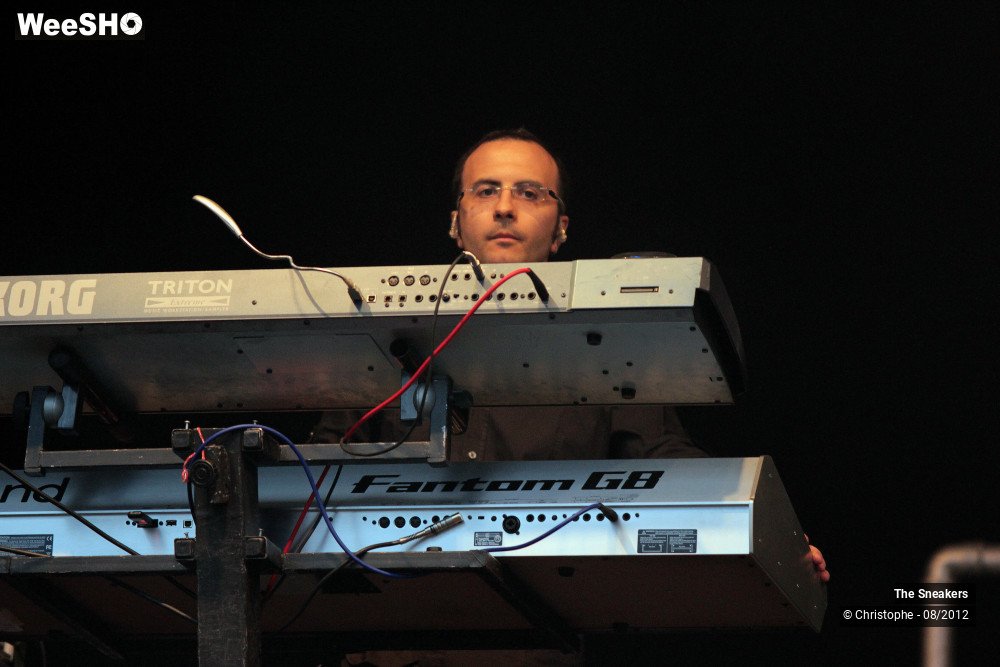 8/14 photos du spectacle The Sneakers