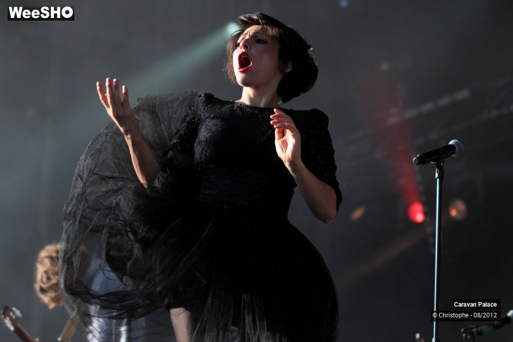3/50 photos du spectacle Caravan Palace