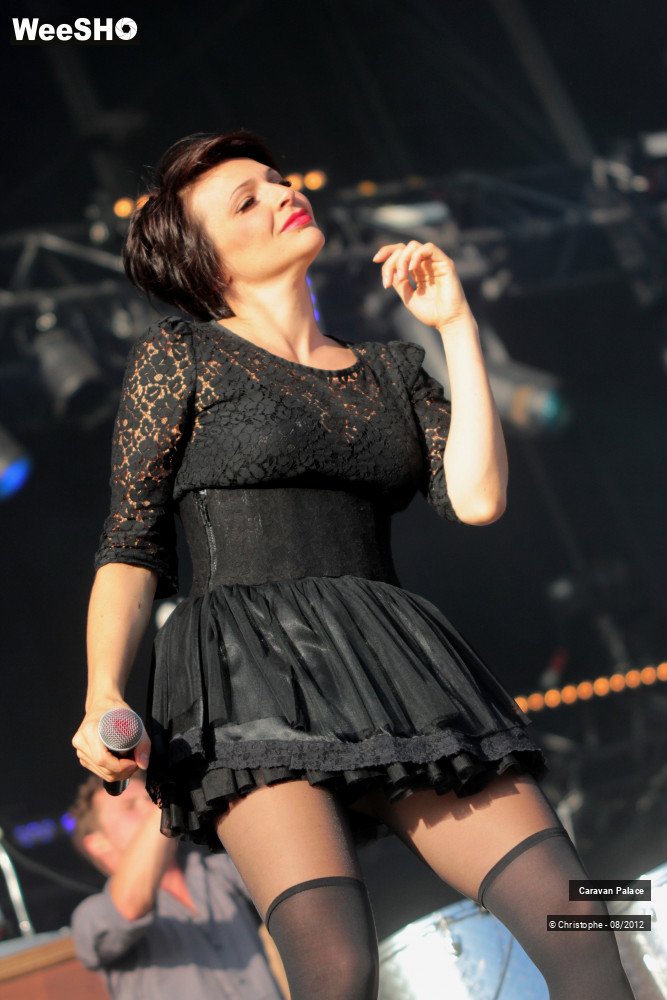 38/50 photos du spectacle Caravan Palace