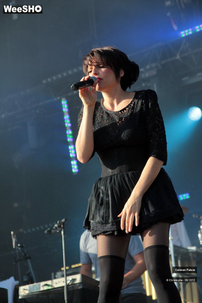 48/50 photos du spectacle Caravan Palace