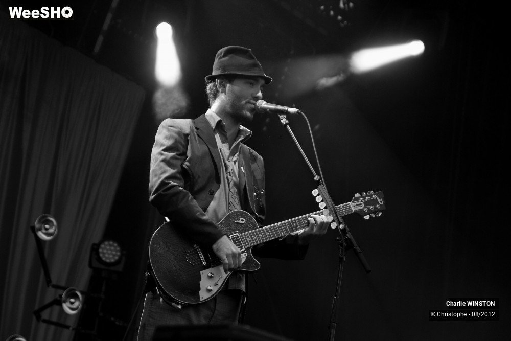 12/47 photos du spectacle Charlie Winston