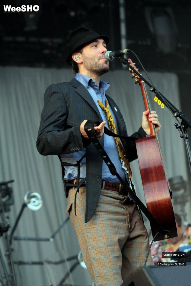 34/47 photos du spectacle Charlie Winston