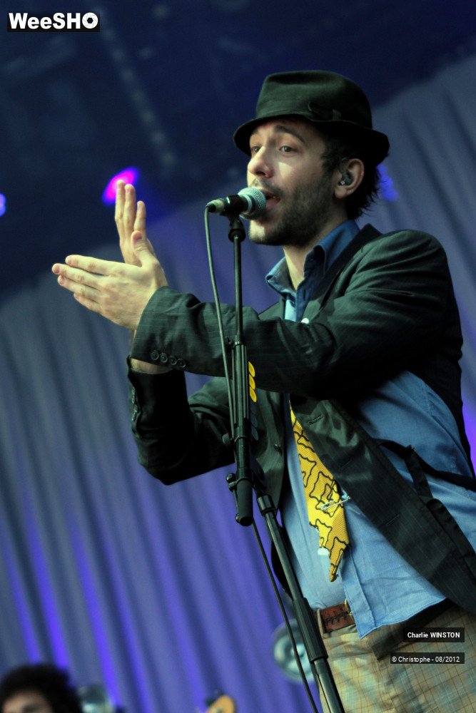 44/47 photos du spectacle Charlie Winston