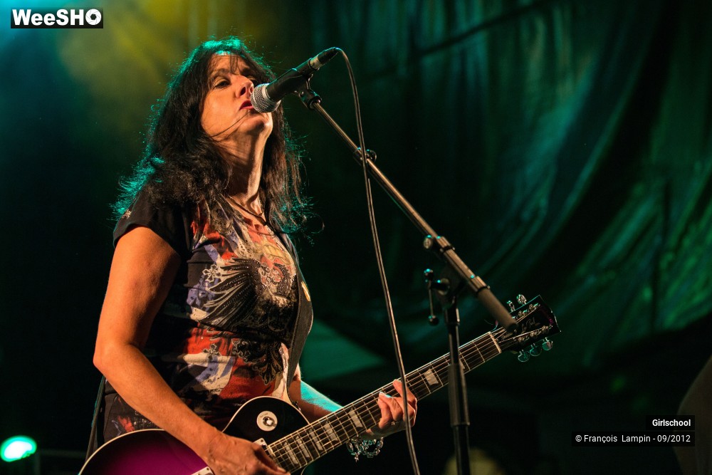 30/34 photos du spectacle Girlschool