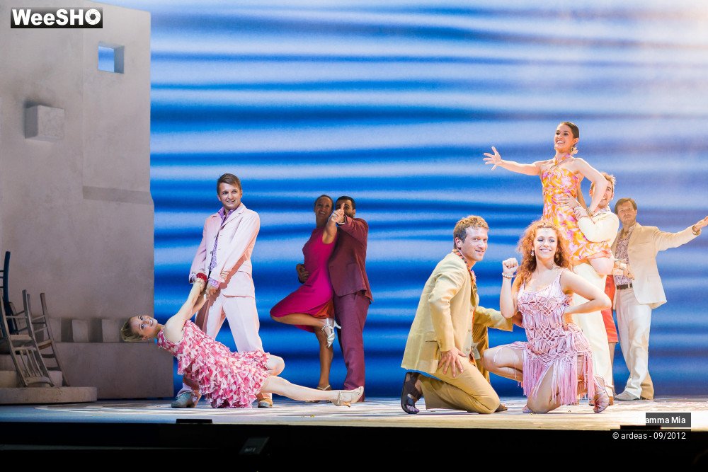 7/40 photos du spectacle Mamma Mia