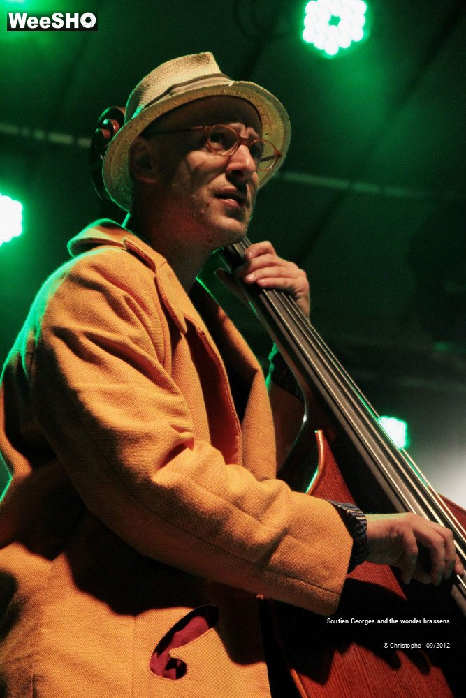 6/14 photos du spectacle Soutien Georges and the wonder brassens