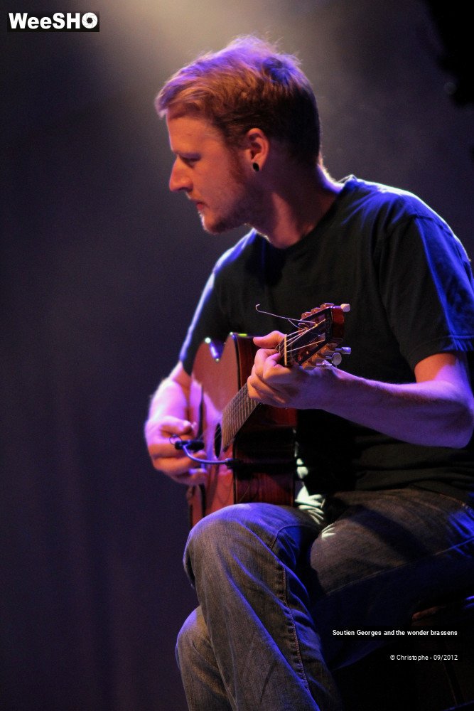 11/14 photos du spectacle Soutien Georges and the wonder brassens