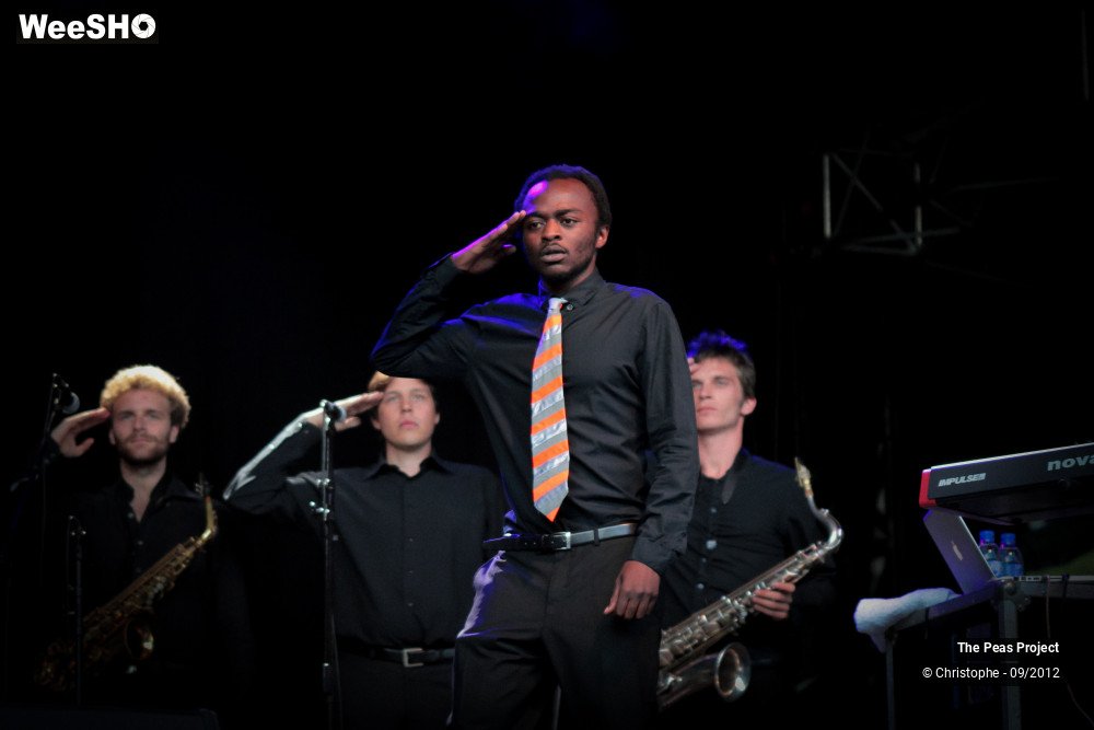 8/19 photos du spectacle The Peas Project 