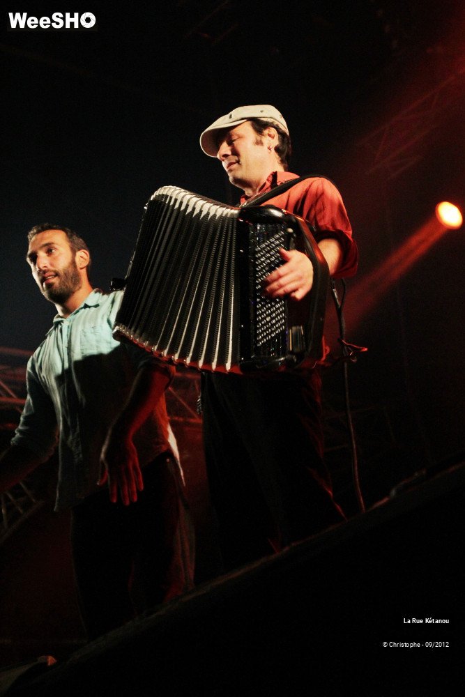 23/31 photos du spectacle La Rue Ketanou