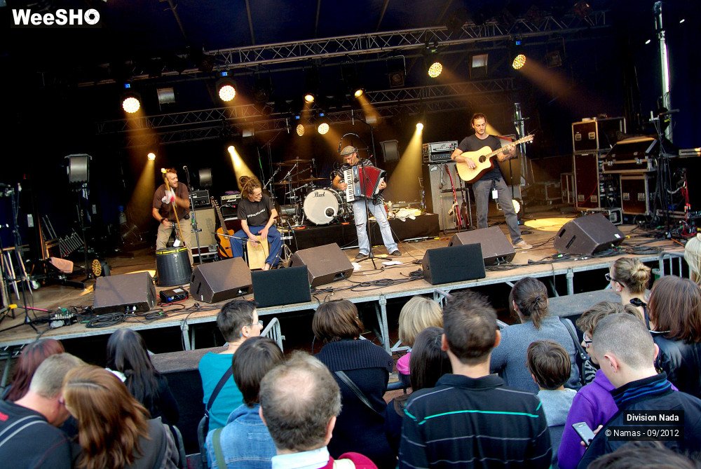 8/17 photos du spectacle Division Nada