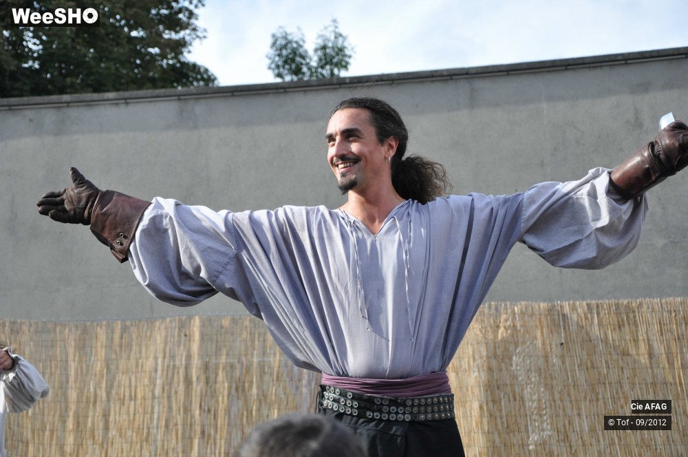 14/31 photos du spectacle Les 3 mousquetaires... en 1/2 heure