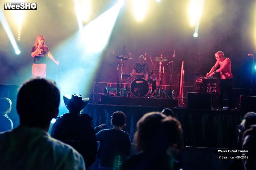 8/20 photos du spectacle We are Enfant Terrible