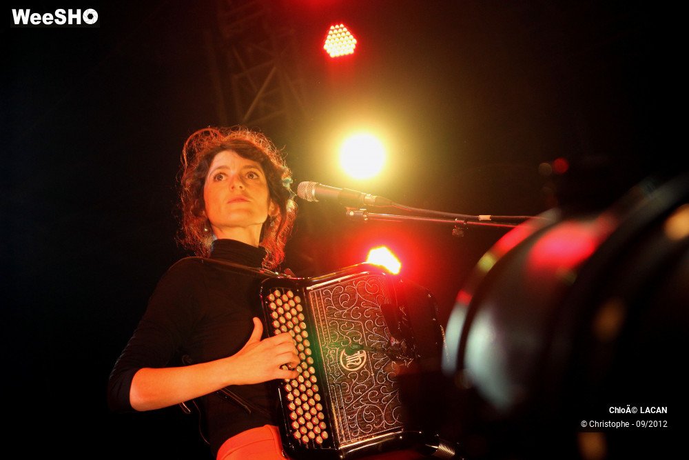 8/25 photos du spectacle Chloé Lacan