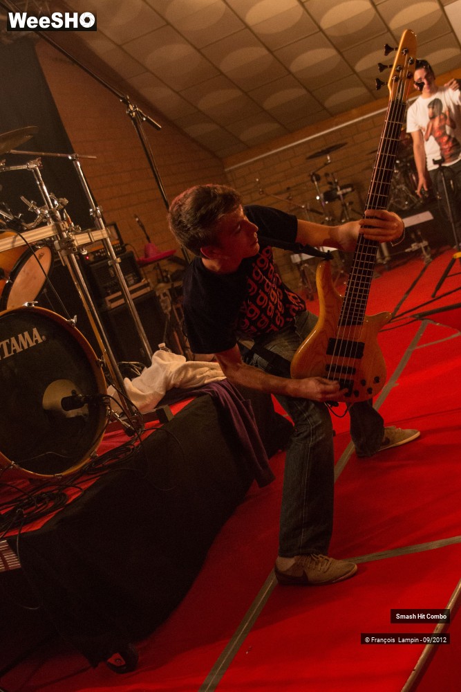 20/40 photos du spectacle Smash Hit Combo
