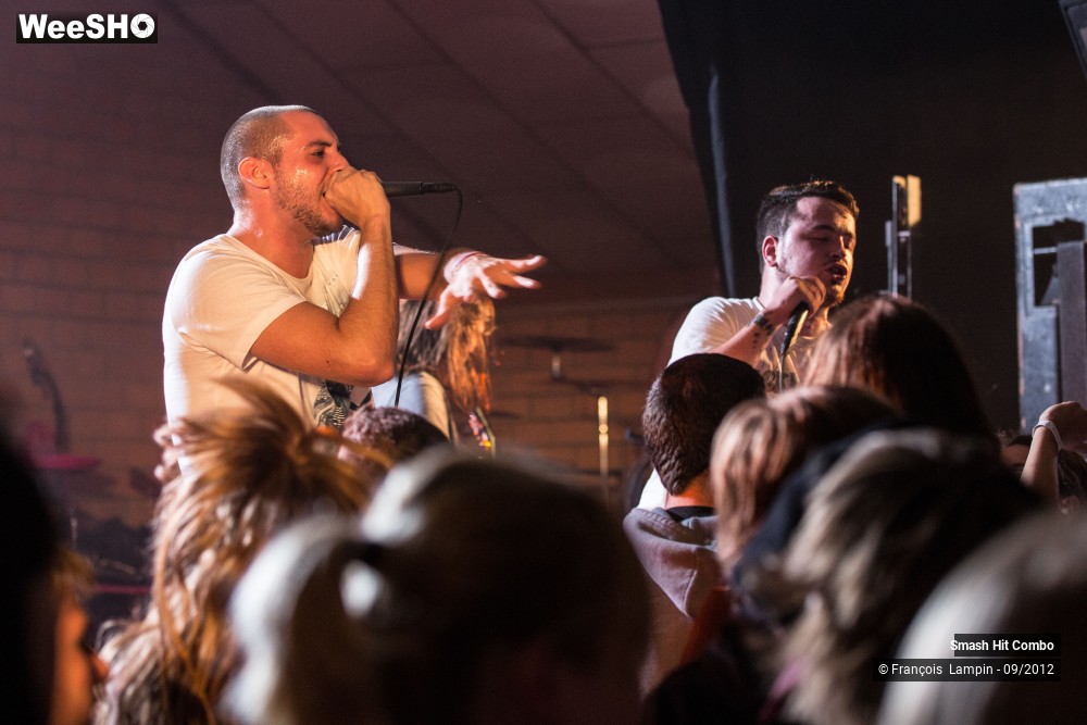 33/40 photos du spectacle Smash Hit Combo