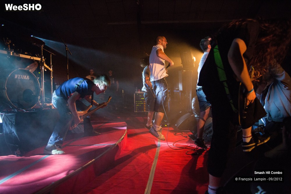 36/40 photos du spectacle Smash Hit Combo
