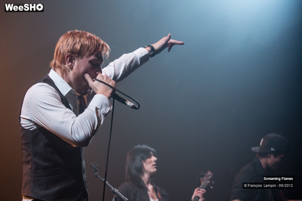 3/24 photos du spectacle Screaming Flames