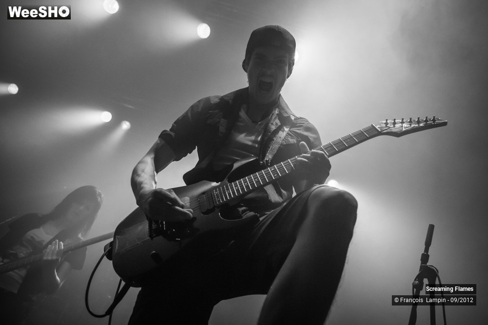 14/24 photos du spectacle Screaming Flames