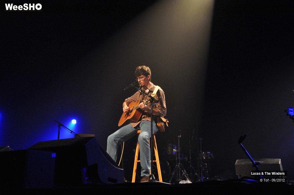 19/25 photos du spectacle Lucas & The Winders