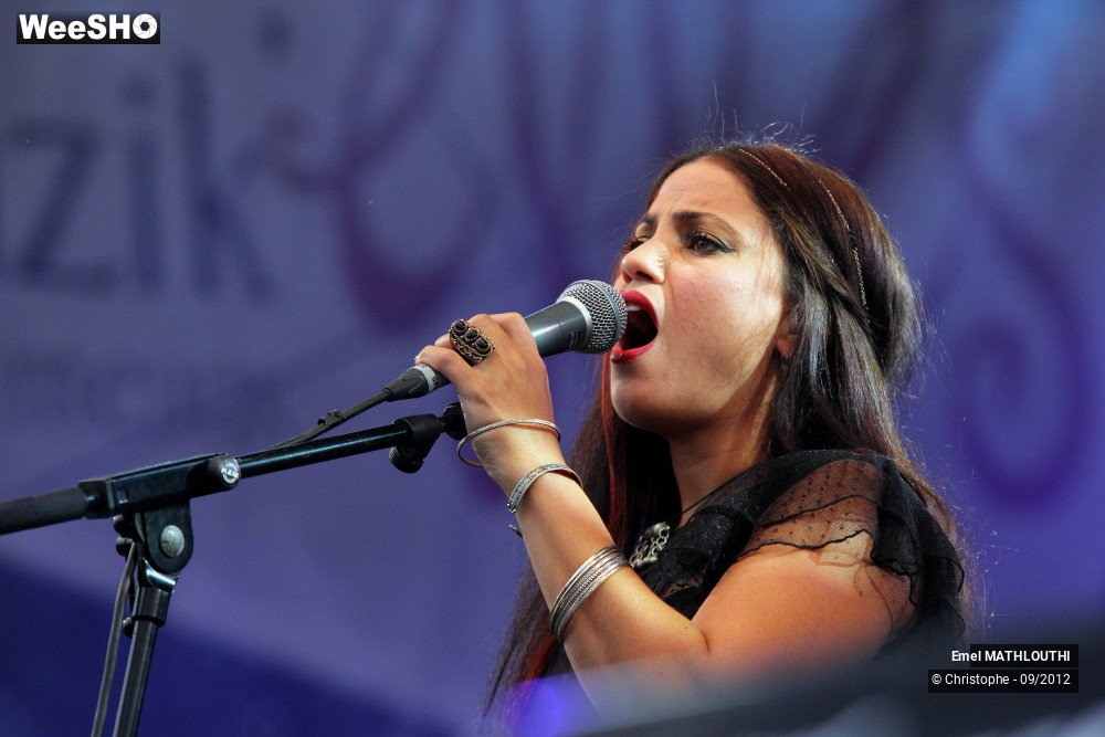 11/25 photos du spectacle Emel Mathlouthi